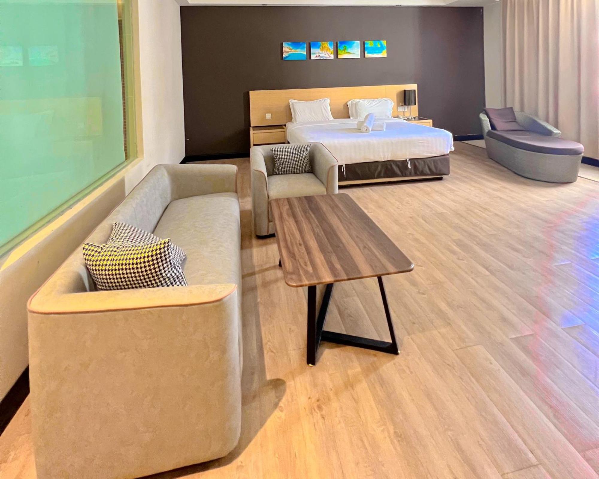 Hotel Langkasuka Langkawi Kuah Εξωτερικό φωτογραφία